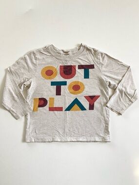 Hanna Andersson Oatmeal 'OUT TO PLAY' T-shirt